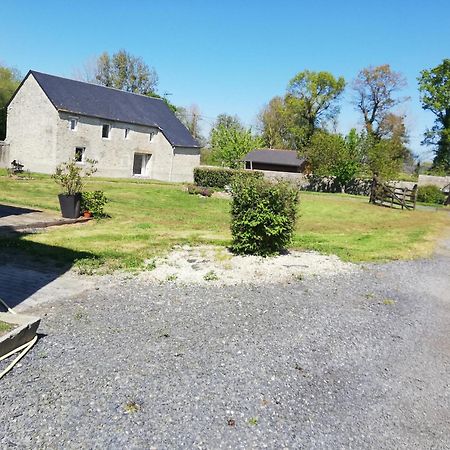 Villa La Ferme de Montigny  Asnieres-en-Bessin Exterior foto